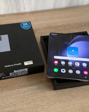 Samsung Galaxy Z Fold 5